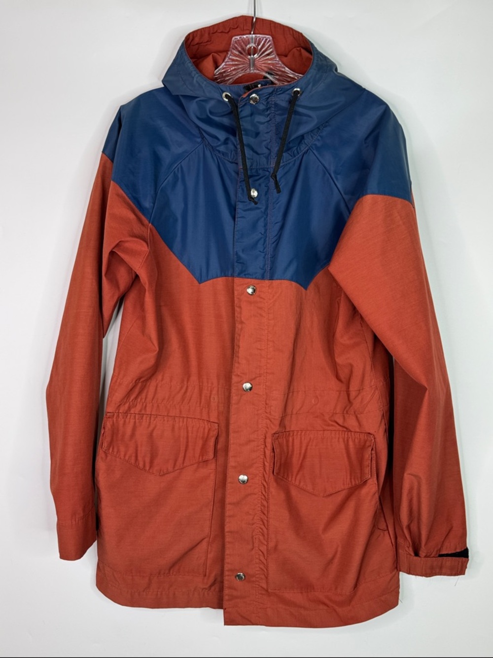 Vintage Chinook Sports Red Blue Hooded Jacket Size Small